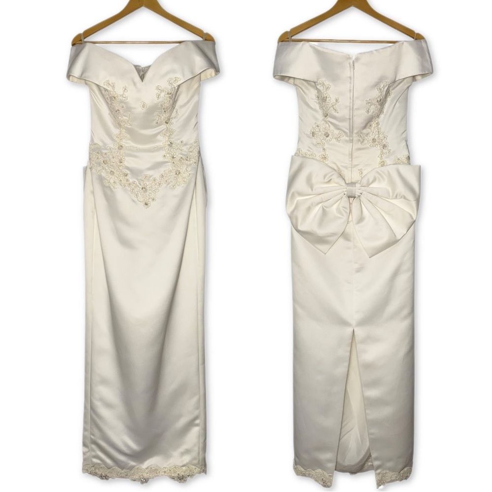 Gorgeous Off The Shoulder Fitted Wedding Dress with Lace Beading